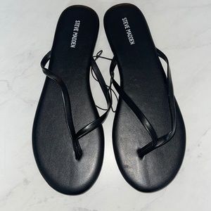 Steve Madden Tay Flip Flops Size 8 NWT